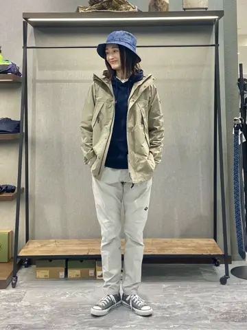 JOSEPH ABBOUD MOUNTAIN たかい　かおり コーディネート画像