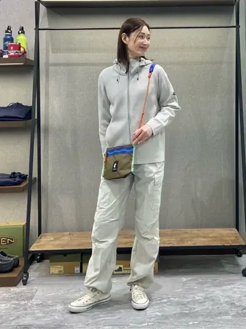 JOSEPH ABBOUD MOUNTAIN たかい　かおり コーディネート画像