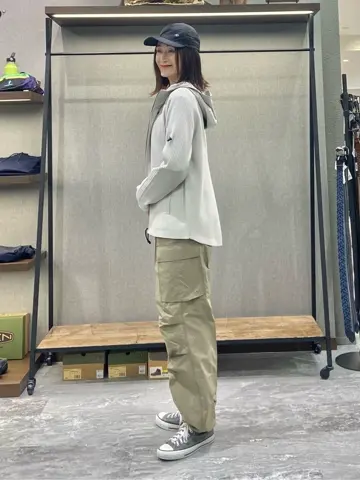 JOSEPH ABBOUD MOUNTAIN たかい　かおり コーディネート画像