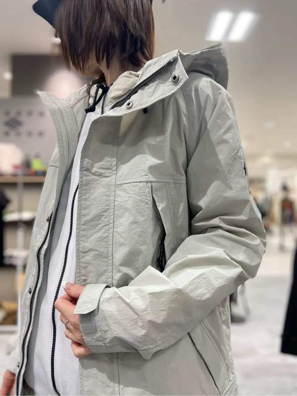 JOSEPH ABBOUD MOUNTAIN たかい　かおり コーディネート画像