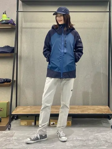 JOSEPH ABBOUD MOUNTAIN たかい　かおり コーディネート画像