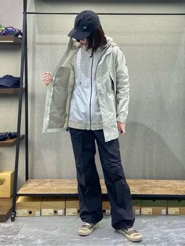 JOSEPH ABBOUD MOUNTAIN たかい　かおり コーディネート画像