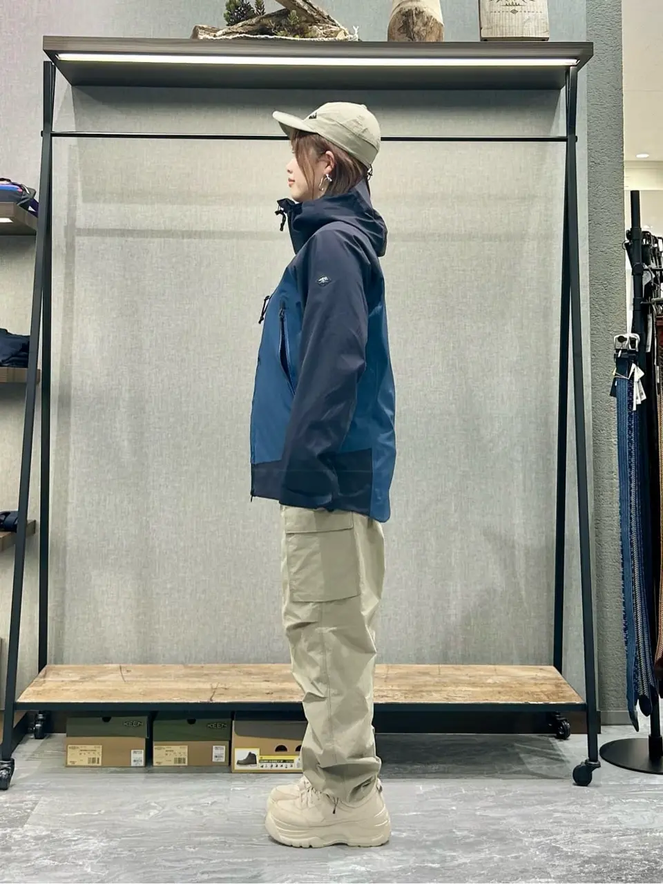 JOSEPH ABBOUD MOUNTAIN 上田 コーディネート画像