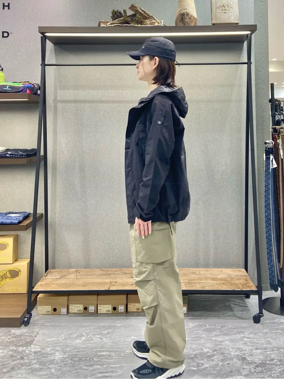 JOSEPH ABBOUD MOUNTAIN たかい　かおり コーディネート画像