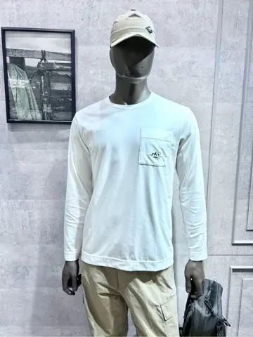 JOSEPH ABBOUD MOUNTAIN 二澤 コーディネート画像