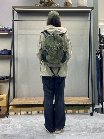 JOSEPH ABBOUD MOUNTAIN たかい　かおり コーディネート画像