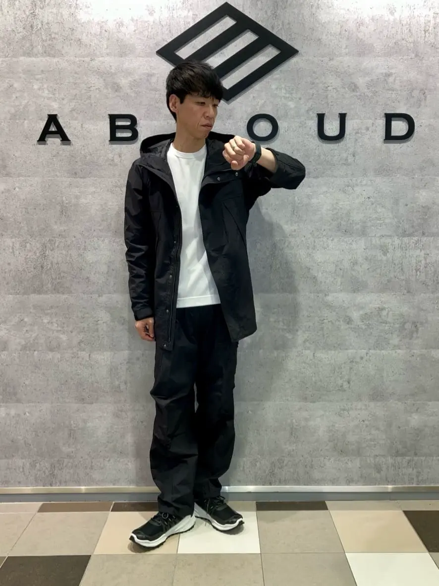 JOSEPH ABBOUD MOUNTAIN 足立 コーディネート画像