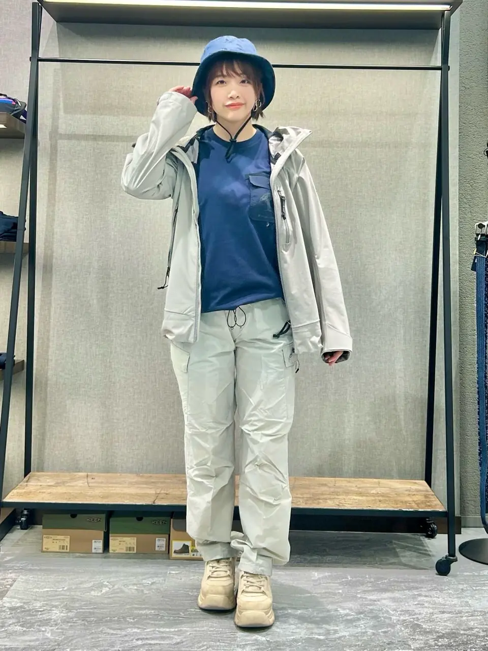 JOSEPH ABBOUD MOUNTAIN 上田 コーディネート画像