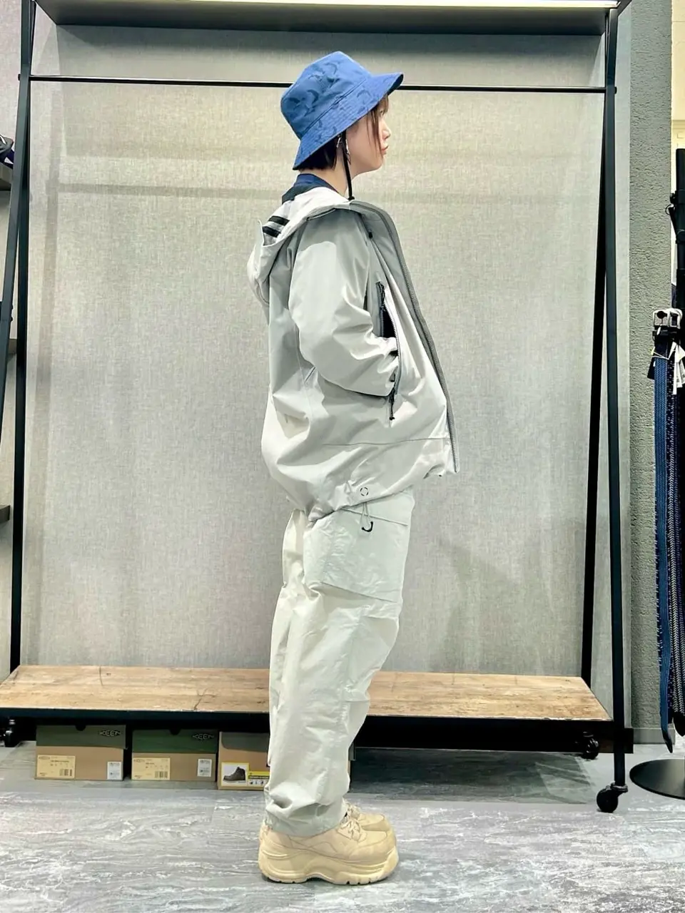 JOSEPH ABBOUD MOUNTAIN 上田 コーディネート画像