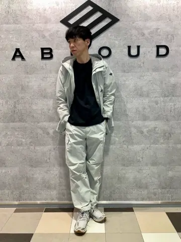 JOSEPH ABBOUD MOUNTAIN 足立 コーディネート画像