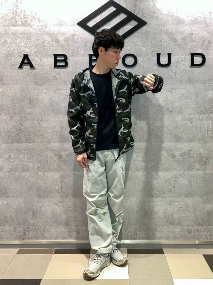 JOSEPH ABBOUD MOUNTAIN 足立 コーディネート画像