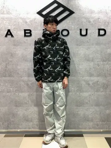 JOSEPH ABBOUD MOUNTAIN 足立 コーディネート画像