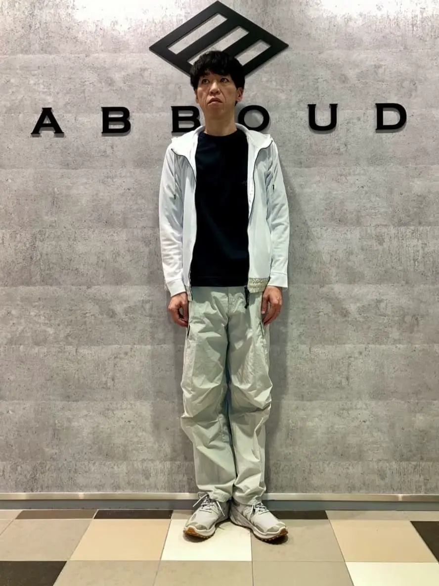 JOSEPH ABBOUD MOUNTAIN 足立 コーディネート画像