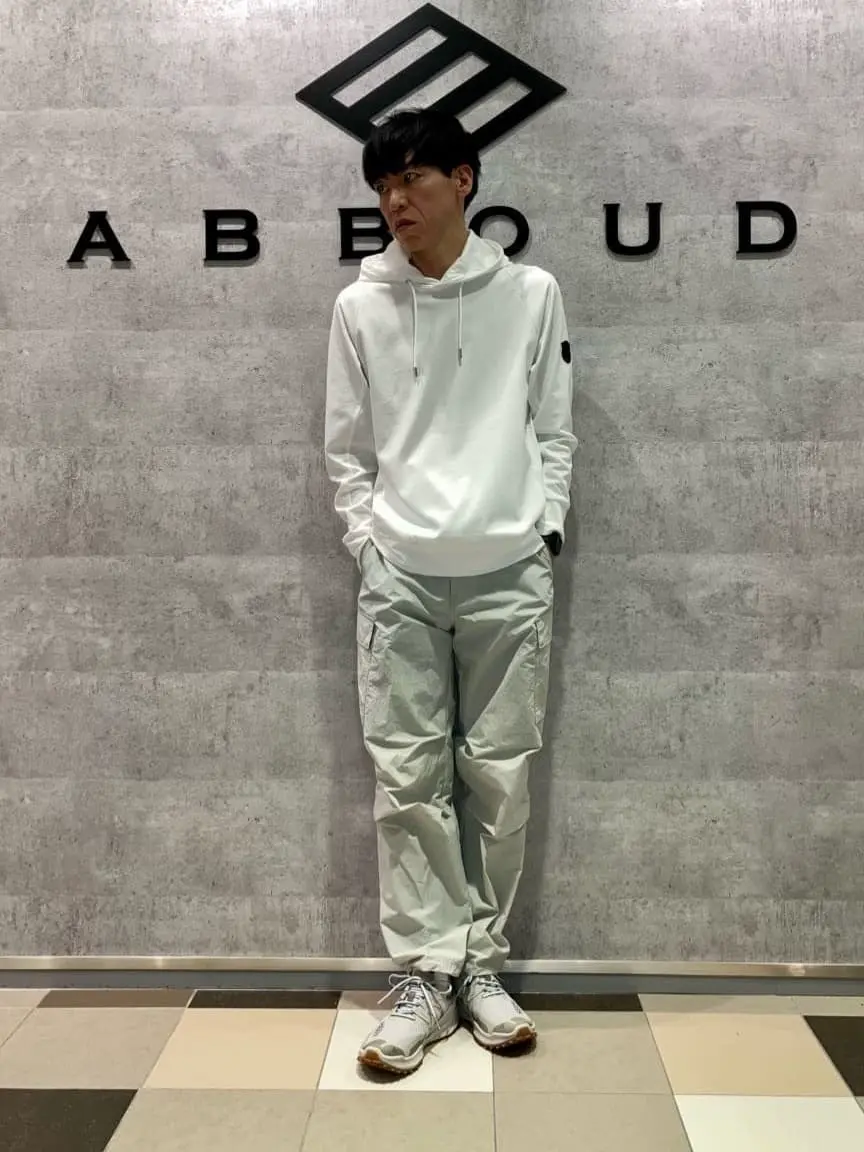 JOSEPH ABBOUD MOUNTAIN 足立 コーディネート画像