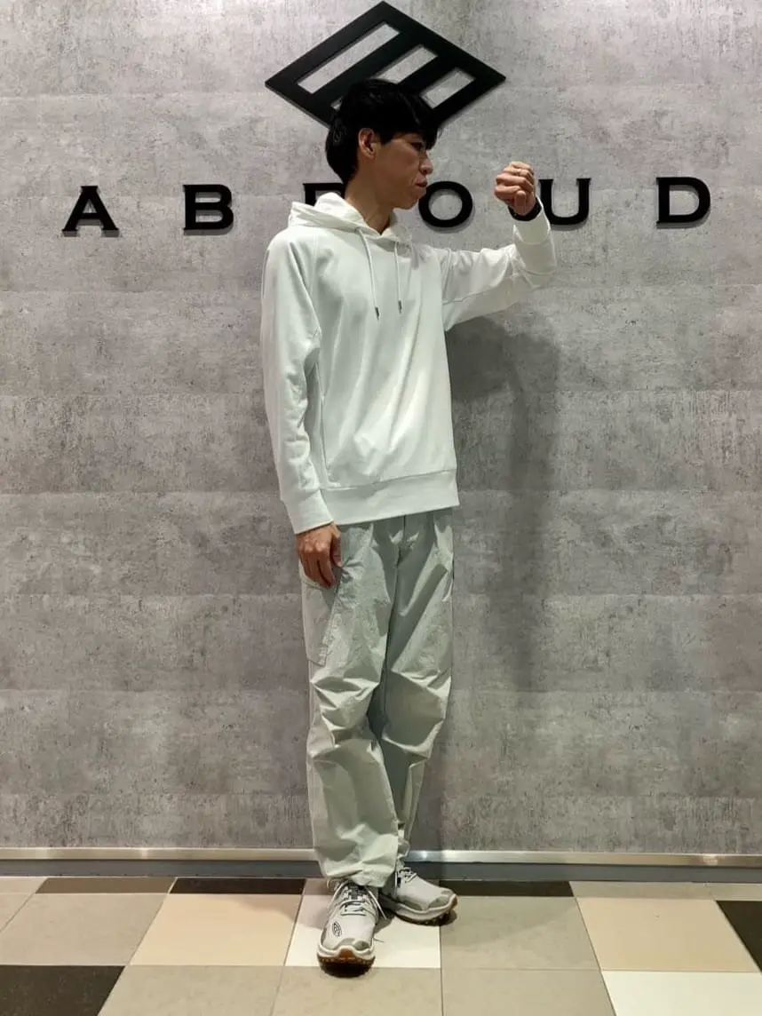 JOSEPH ABBOUD MOUNTAIN 足立 コーディネート画像