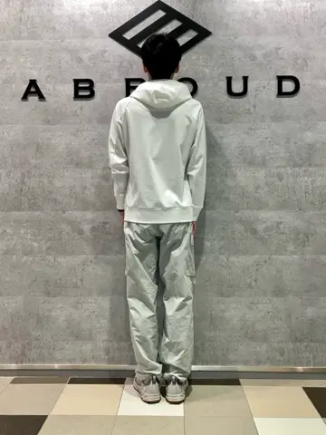 JOSEPH ABBOUD MOUNTAIN 足立 コーディネート画像