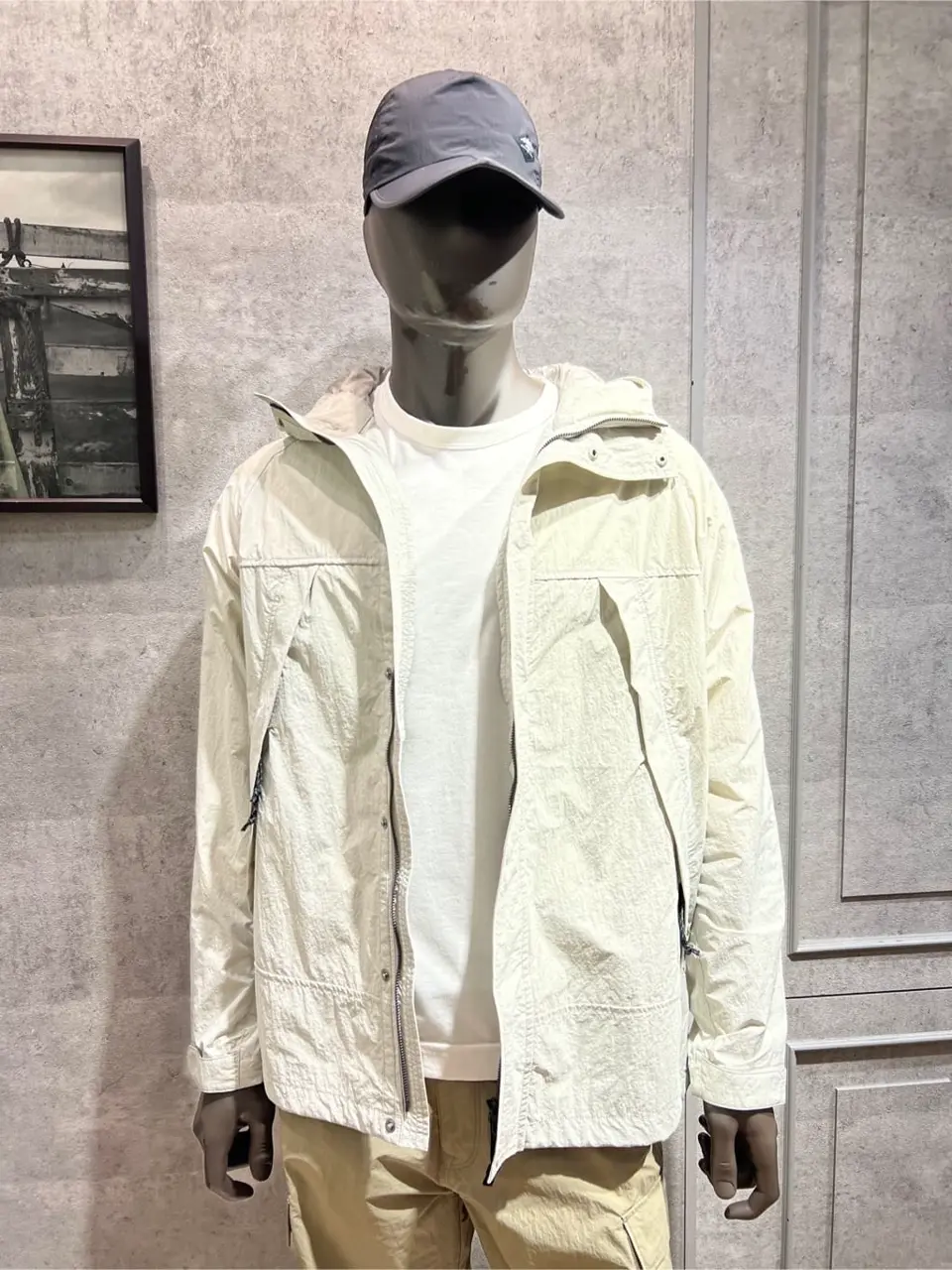 JOSEPH ABBOUD MOUNTAIN 上條 コーディネート画像