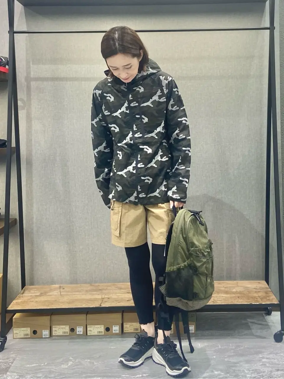 JOSEPH ABBOUD MOUNTAIN たかい　かおり コーディネート画像