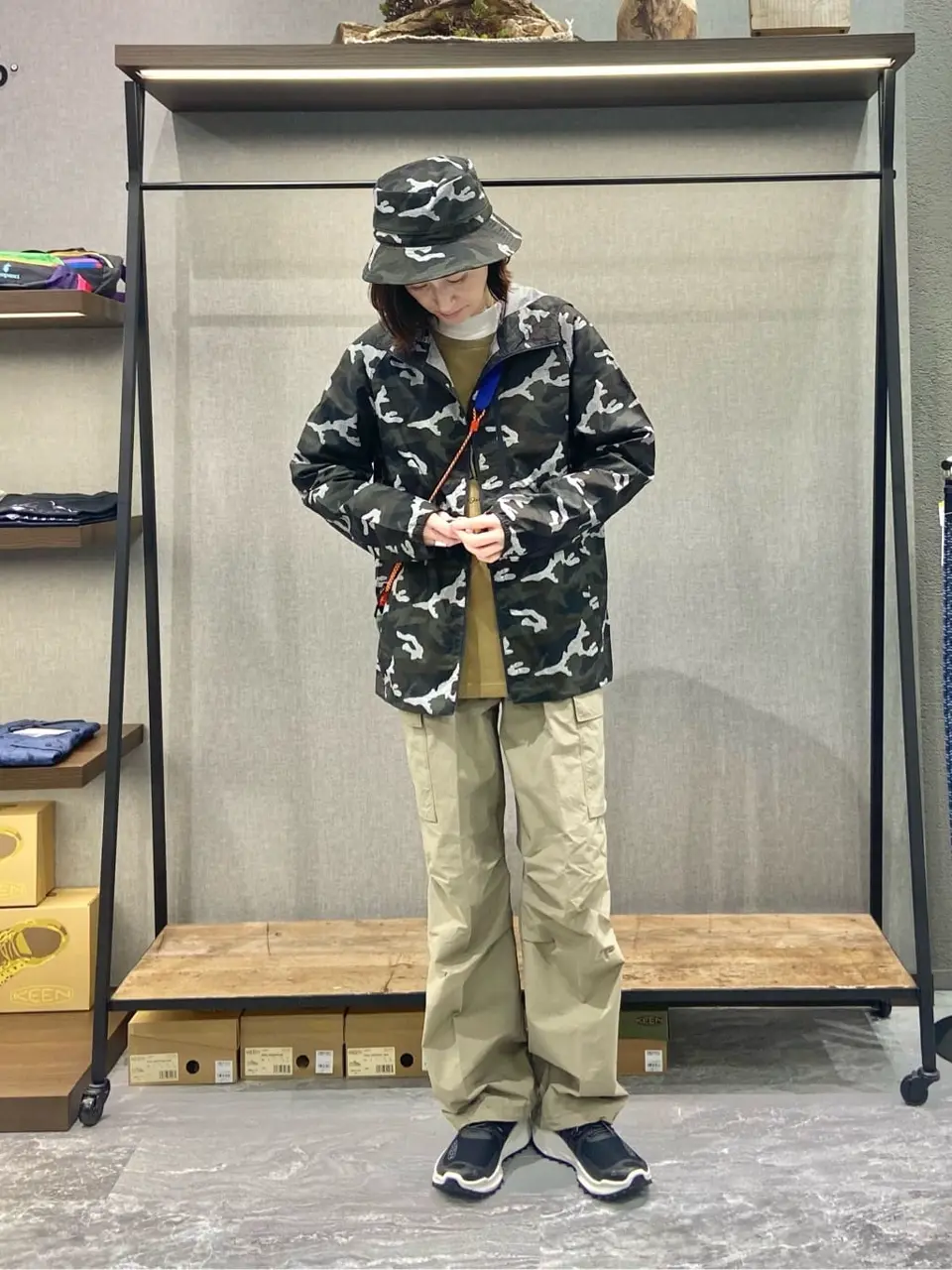 JOSEPH ABBOUD MOUNTAIN たかい　かおり コーディネート画像