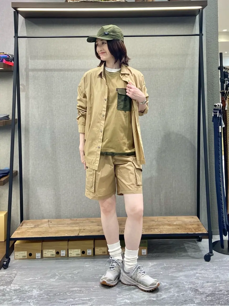 JOSEPH ABBOUD MOUNTAIN たかい　かおり コーディネート画像