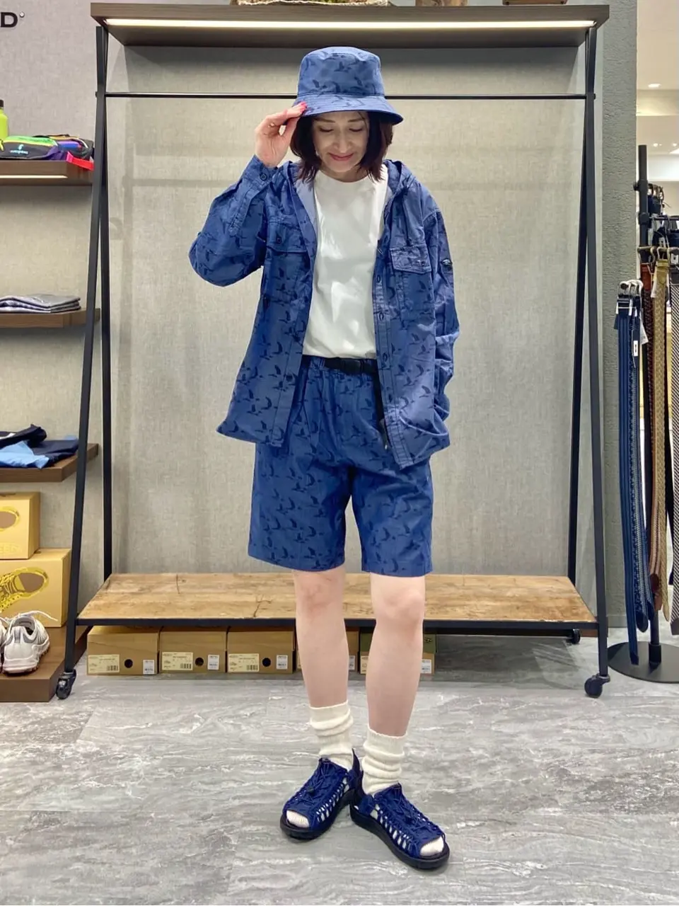 JOSEPH ABBOUD MOUNTAIN たかい　かおり コーディネート画像