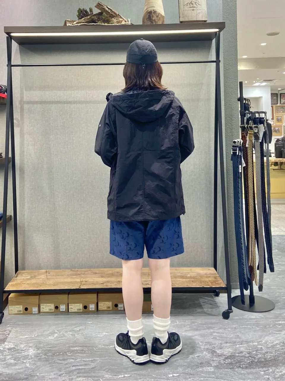 JOSEPH ABBOUD MOUNTAIN たかい　かおり コーディネート画像