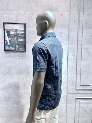 JOSEPH ABBOUD MOUNTAIN 二澤 コーディネート画像