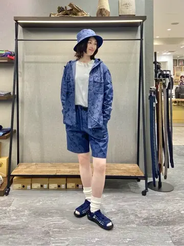 JOSEPH ABBOUD MOUNTAIN たかい　かおり コーディネート画像