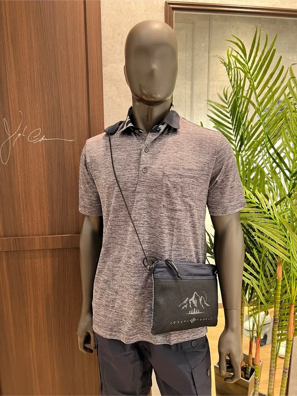 JOSEPH ABBOUD MOUNTAIN 上條 コーディネート画像