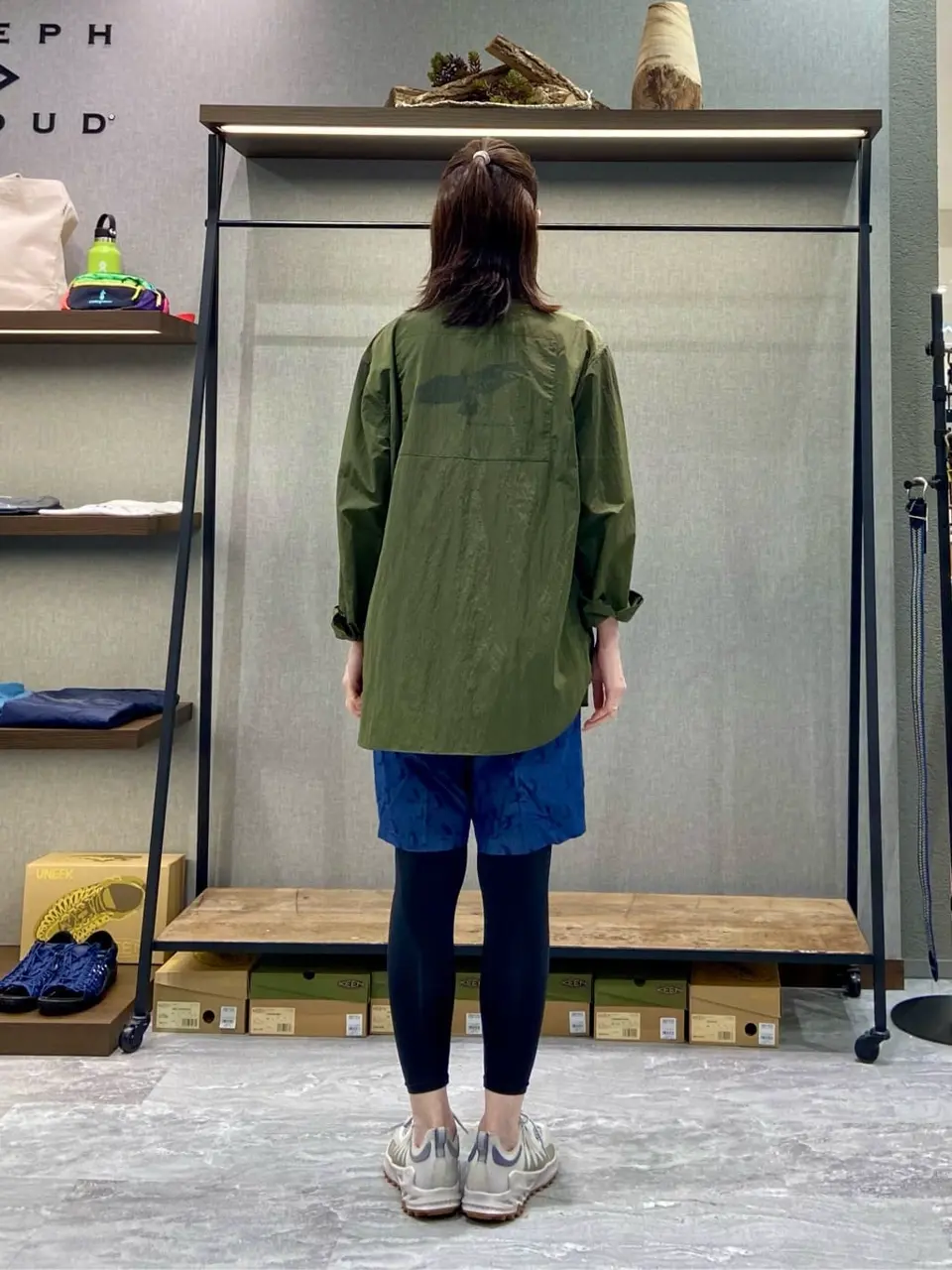 JOSEPH ABBOUD MOUNTAIN たかい　かおり コーディネート画像