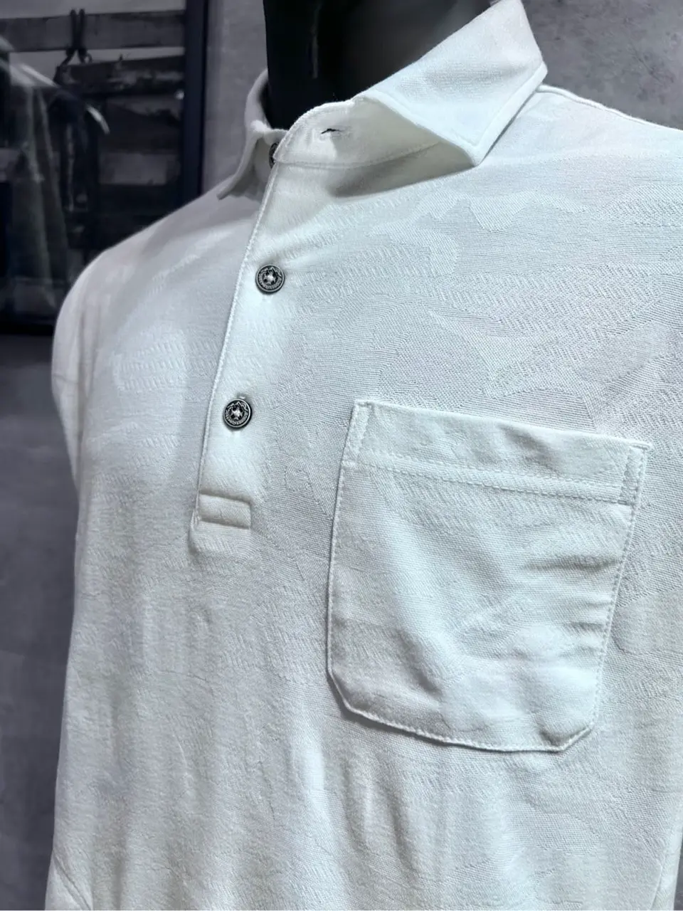 JOSEPH ABBOUD MOUNTAIN 二澤 コーディネート画像