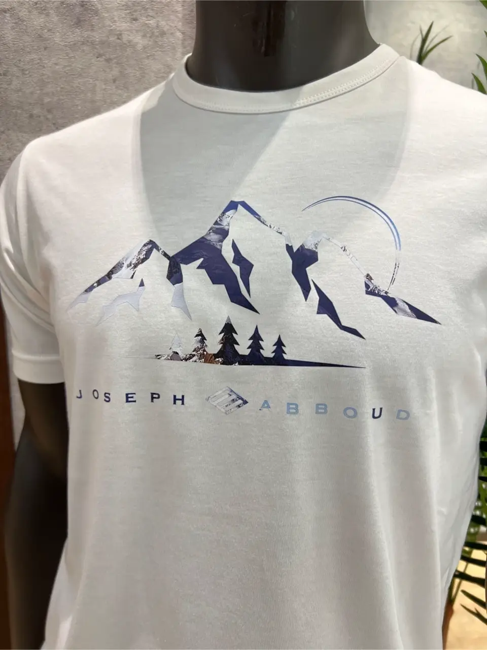JOSEPH ABBOUD MOUNTAIN 上條 コーディネート画像