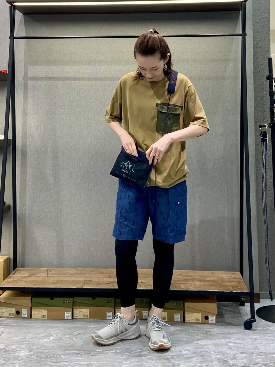 JOSEPH ABBOUD MOUNTAIN たかい　かおり コーディネート画像