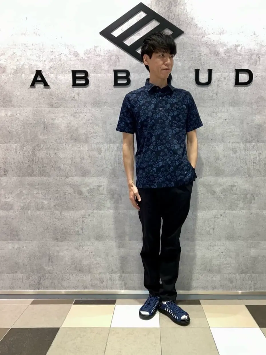 JOSEPH ABBOUD MOUNTAIN 足立 コーディネート画像