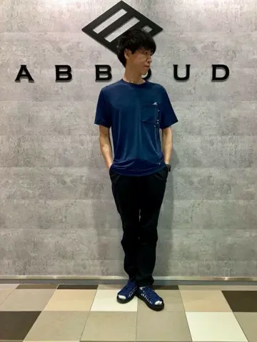 JOSEPH ABBOUD MOUNTAIN 足立 コーディネート画像