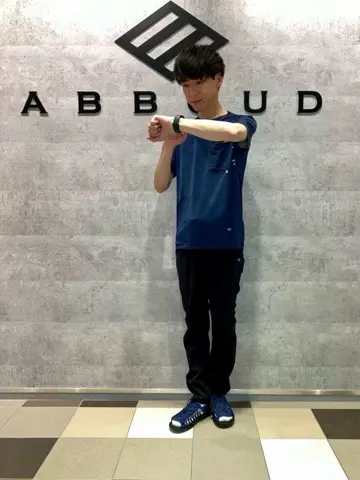 JOSEPH ABBOUD MOUNTAIN 足立 コーディネート画像