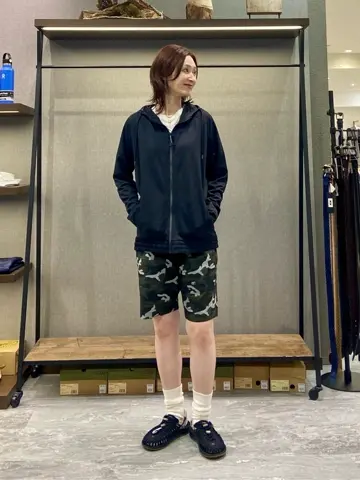 JOSEPH ABBOUD MOUNTAIN たかい　かおり コーディネート画像