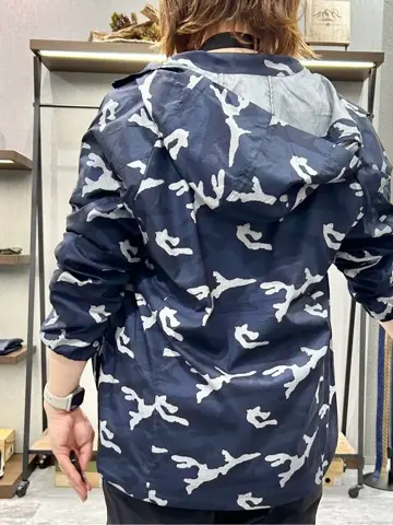 JOSEPH ABBOUD MOUNTAIN 上田 コーディネート画像