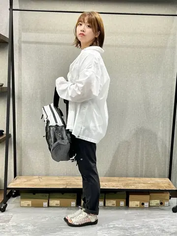 JOSEPH ABBOUD MOUNTAIN 上田 コーディネート画像