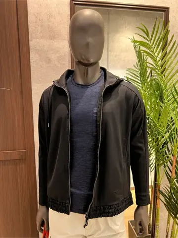 JOSEPH ABBOUD MOUNTAIN 上條 コーディネート画像