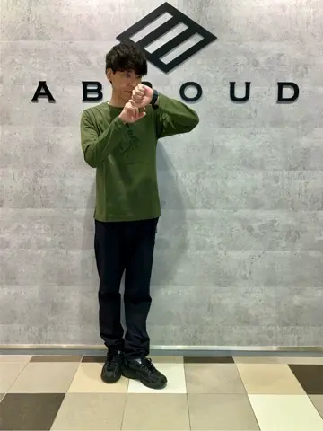 JOSEPH ABBOUD MOUNTAIN 足立 コーディネート画像