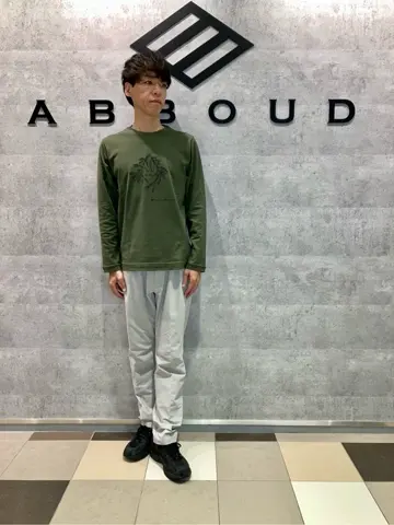 JOSEPH ABBOUD MOUNTAIN 足立 コーディネート画像