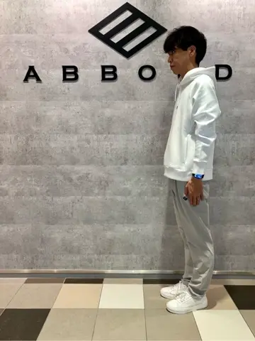 JOSEPH ABBOUD MOUNTAIN 足立 コーディネート画像