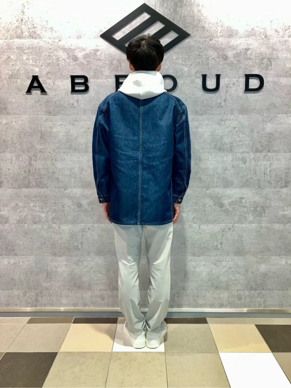 JOSEPH ABBOUD MOUNTAIN 足立 コーディネート画像