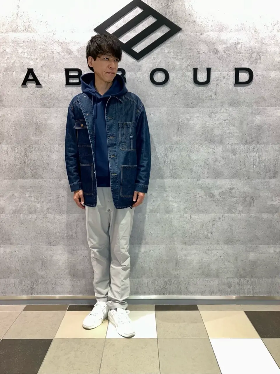 JOSEPH ABBOUD MOUNTAIN 足立 コーディネート画像