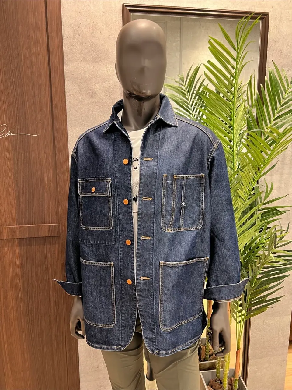 JOSEPH ABBOUD MOUNTAIN 上條 コーディネート画像