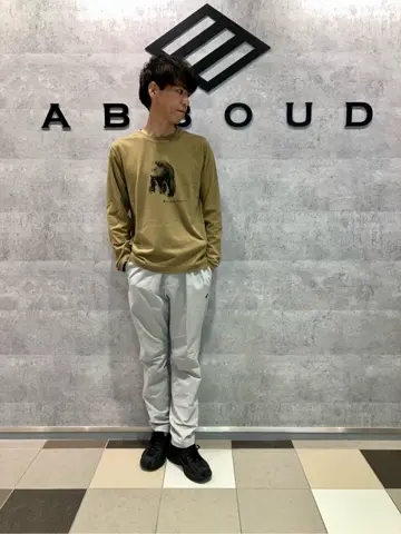 JOSEPH ABBOUD MOUNTAIN 足立 コーディネート画像