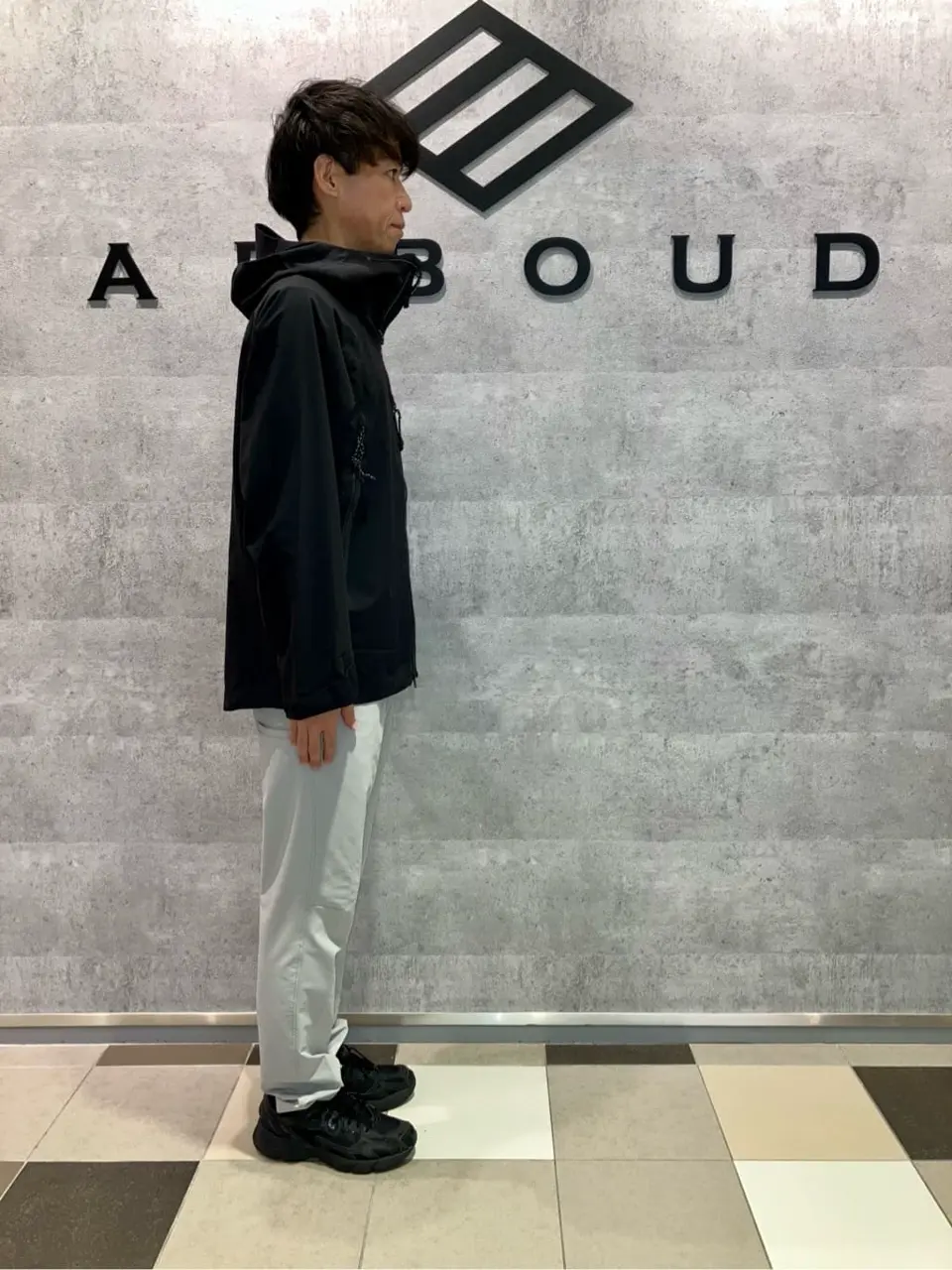 JOSEPH ABBOUD MOUNTAIN 足立 コーディネート画像