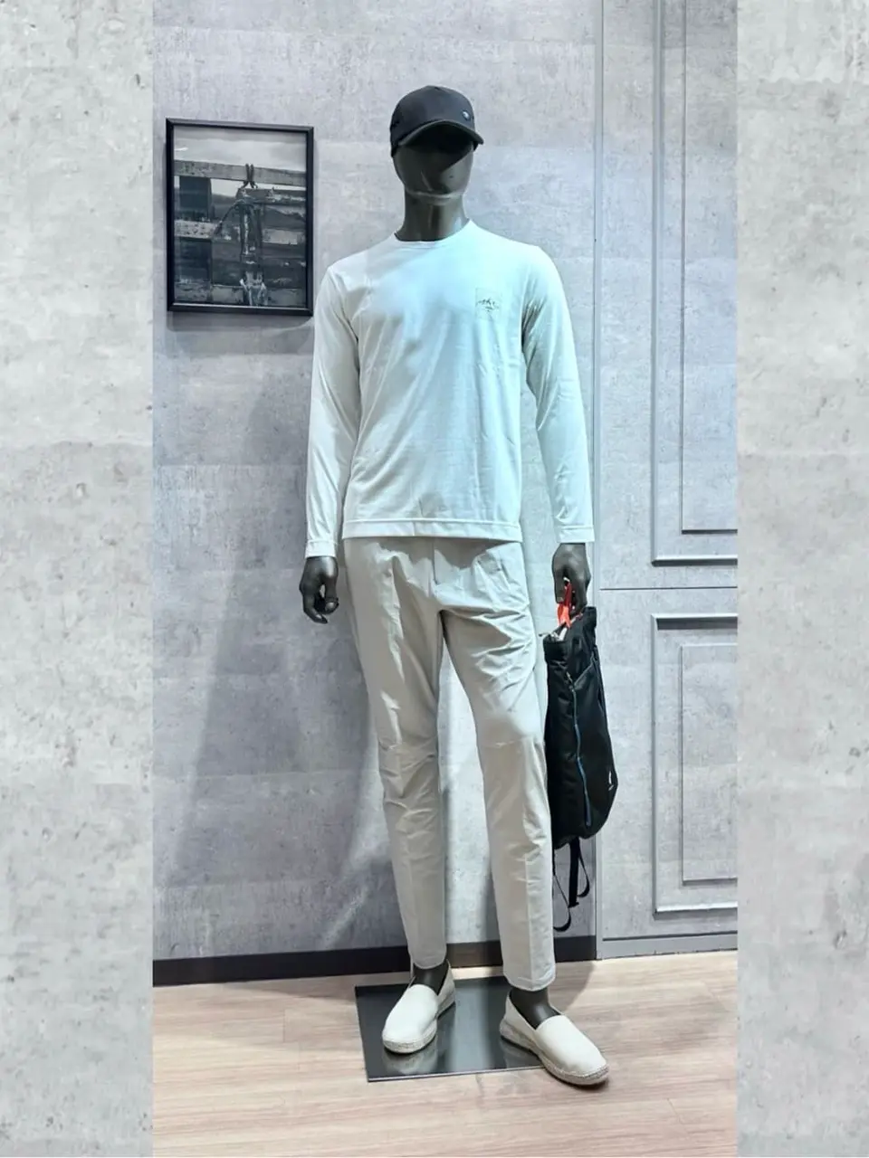 JOSEPH ABBOUD MOUNTAIN 二澤 コーディネート画像