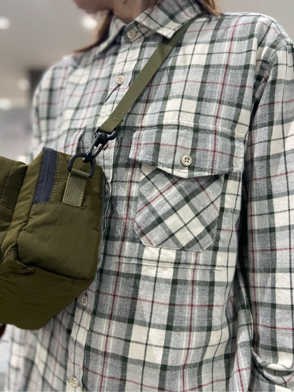 JOSEPH ABBOUD MOUNTAIN たかい　かおり コーディネート画像